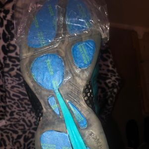 Got some yellow soles lmk